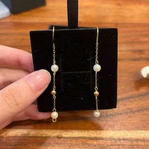 Brand new 925 sterling silver dangling pearl earrings with 18k gold plated